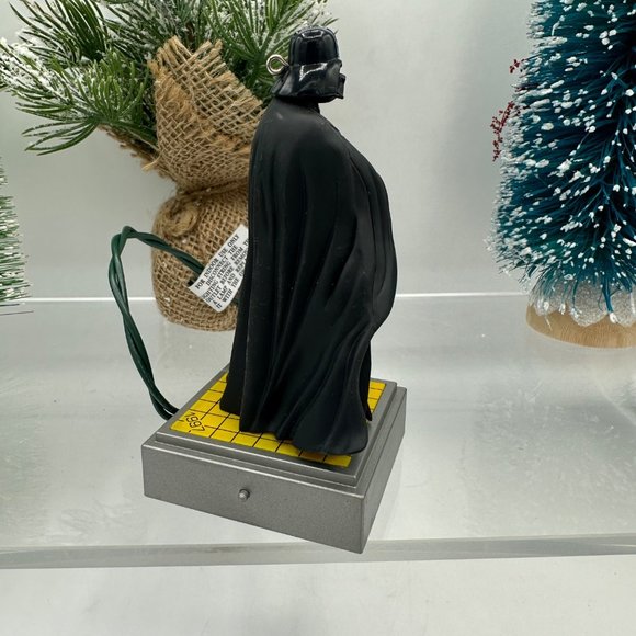 Hallmark Keepsake Ornament Star Wars Darth Vader Christmas Magic Ornament 1997 - Picture 5 of 9
